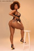 Foto Cloe Sexy Annunci Video Escort Milano 3932053242 - 6